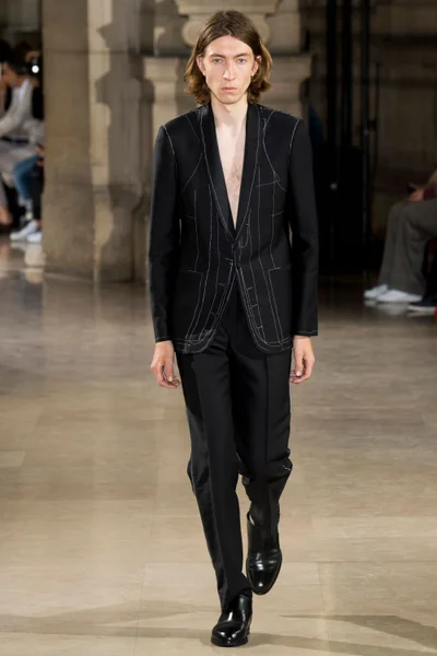 Look 7